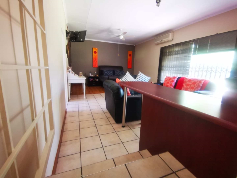 4 Bedroom Property for Sale in Langenhovenpark Free State